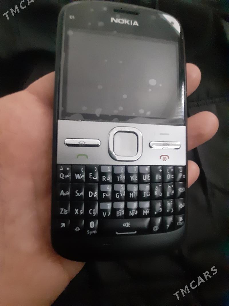 Nokia e5-00 - Büzmeýin - img 1