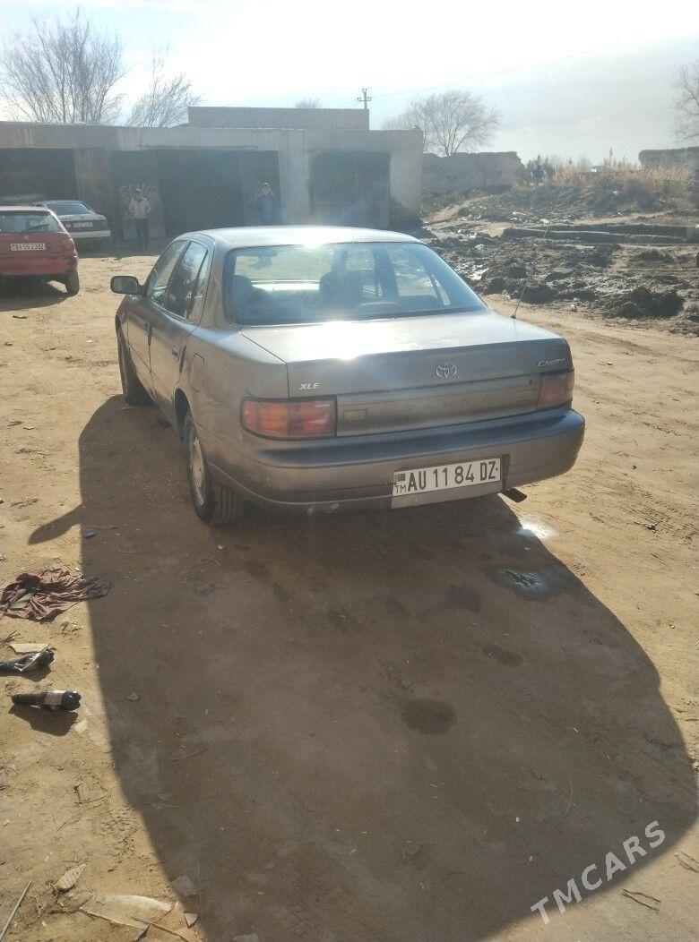 Toyota Camry 1994 - 70 000 TMT - Акдепе - img 1