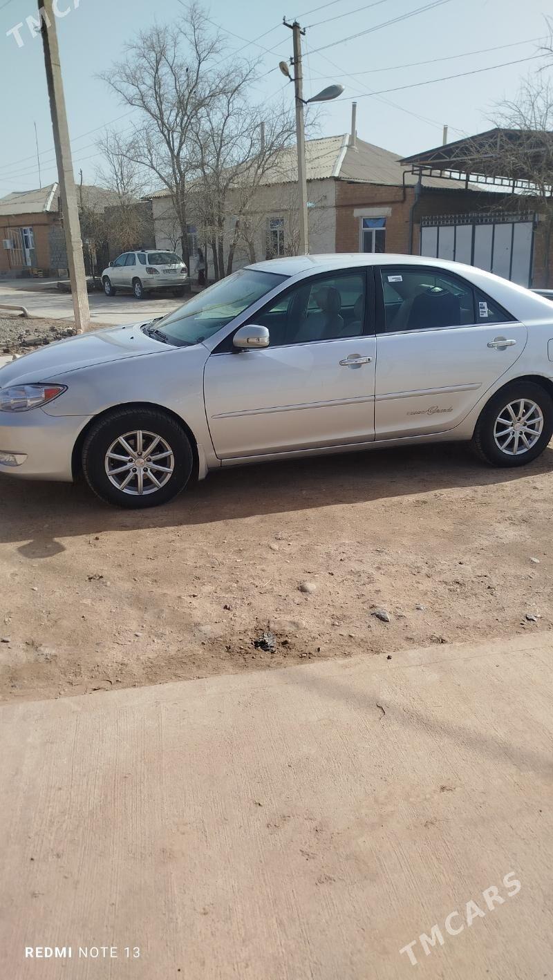 Toyota Camry 2002 - 170 000 TMT - Kaka - img 1