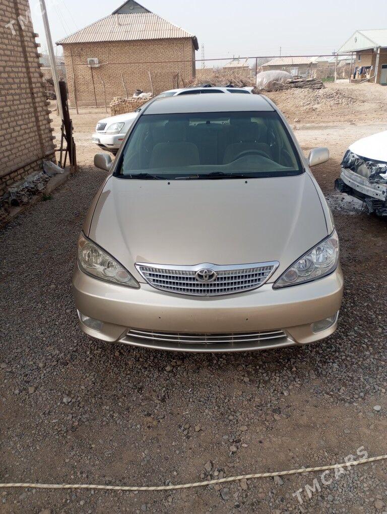 Toyota Camry 2003 - 150 000 TMT - Мары - img 1