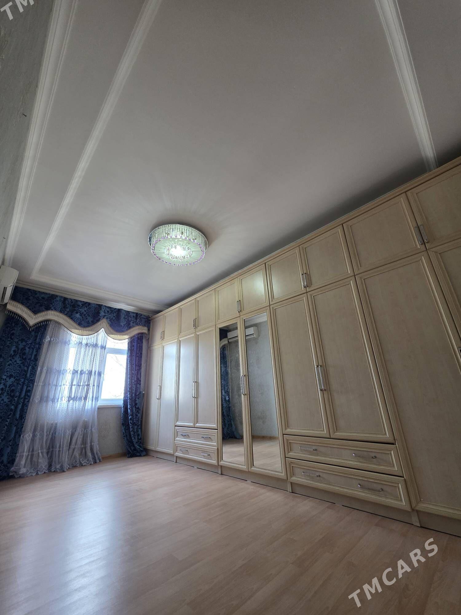 10-njy mkr. 3 kom gowdan plan. - 10 mkr - img 1