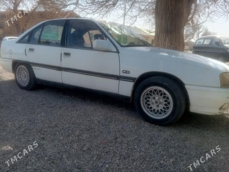 Opel Omega 1990 - 20 000 TMT - Kaka - img 1