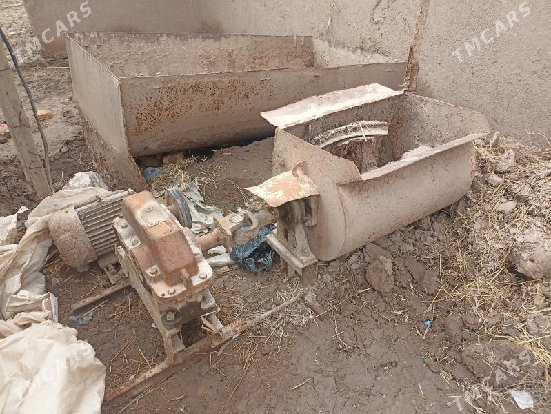 мешалка meşalka karyta - Gurbansoltan Eje - img 1