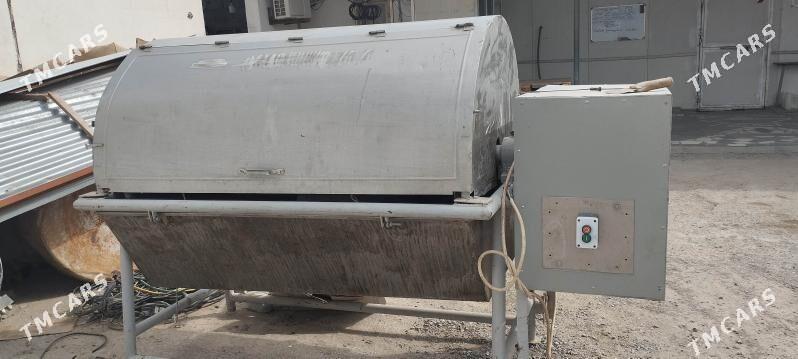 Süzme suwuny süzýän - Aşgabat - img 1