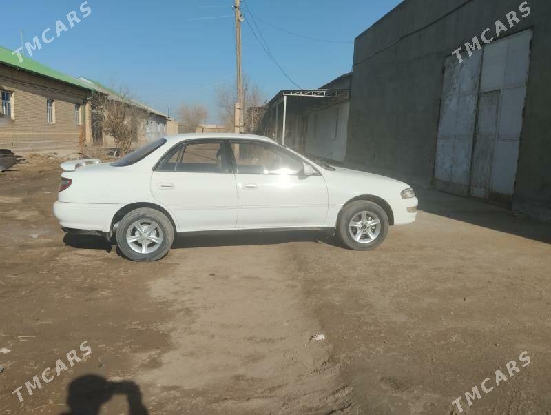 Toyota Carina 1996 - 72 000 TMT - Акдепе - img 1