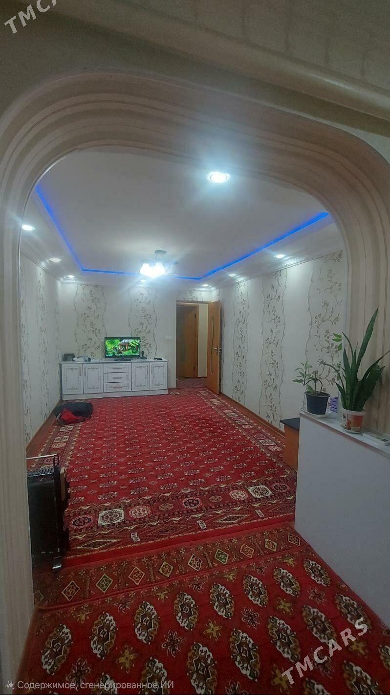 10.mkr 3.komnat - 10 мкр - img 1