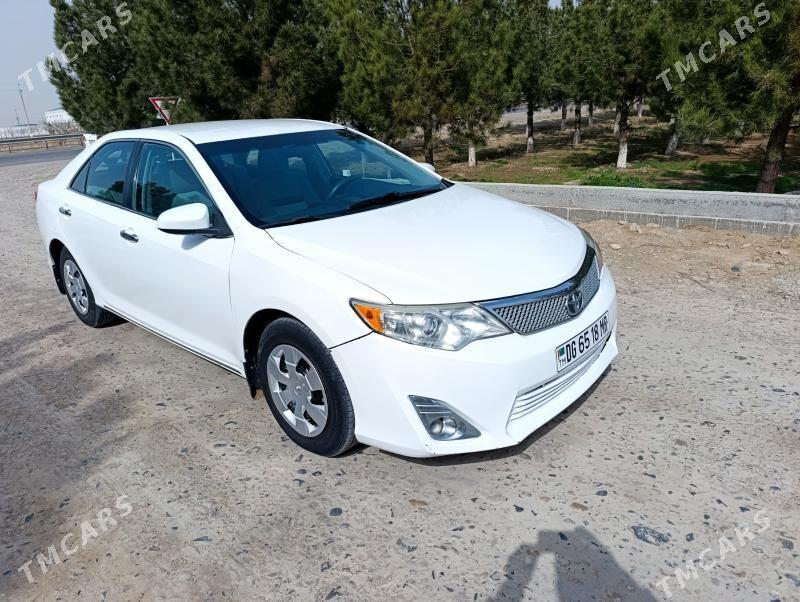 Toyota Camry 2012 - 210 000 TMT - Мары - img 1