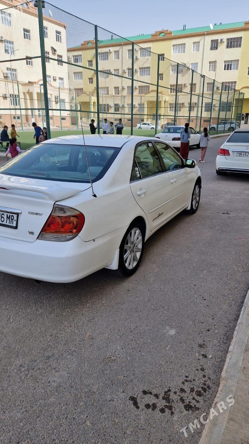 Toyota Camry 2004 - 156 000 TMT - Мары - img 1