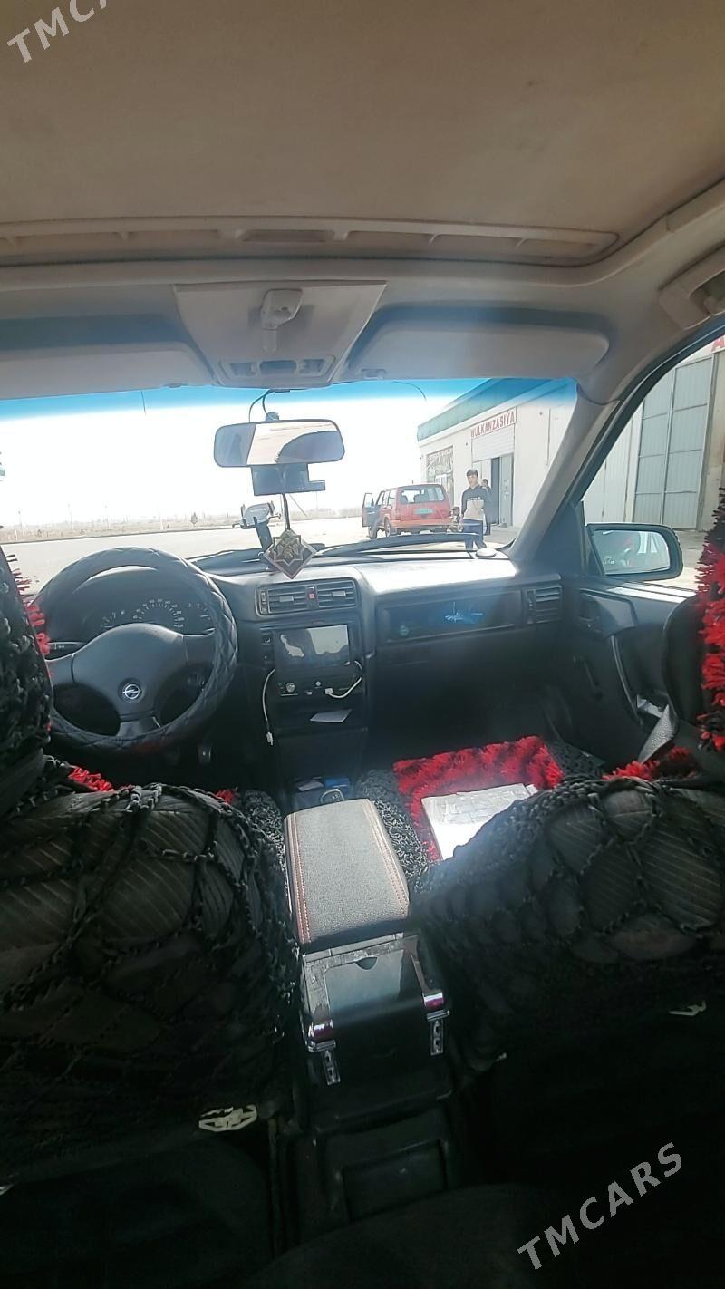 Opel Vectra 1992 - 45 000 TMT - Murgap - img 1