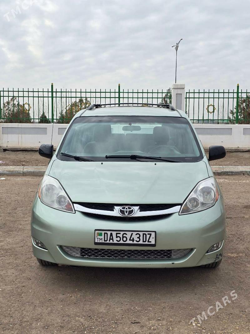 Toyota Sienna 2009 - 220 000 TMT - Daşoguz - img 1