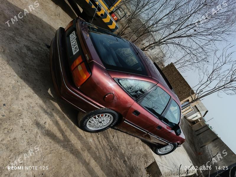 Opel Vectra 1990 - 30 000 TMT - Murgap - img 1
