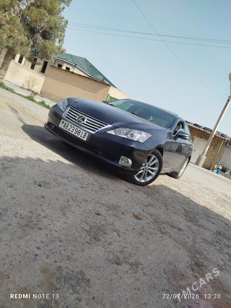 Lexus ES 350 2011 - 275 000 TMT - Чарджоу - img 1