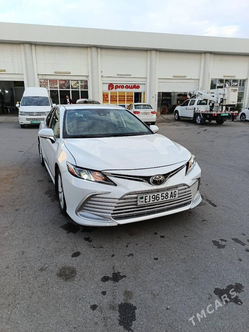 Toyota Camry 2022 - 305 000 TMT - Ашхабад - img 1