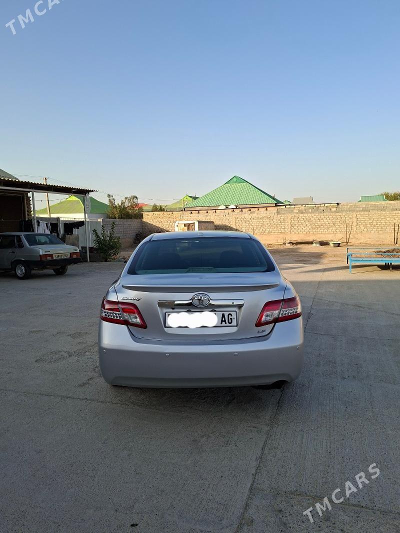Toyota Camry 2010 - 190 000 TMT - Ашхабад - img 1