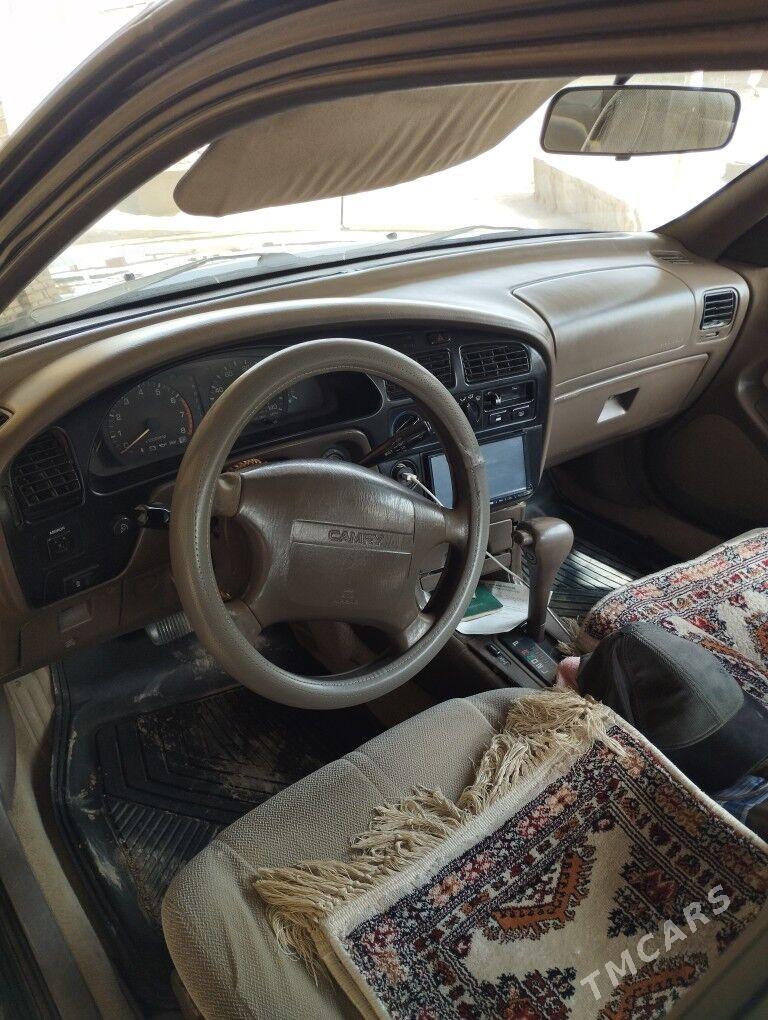 Toyota Camry 1995 - 115 000 TMT - Mary - img 1