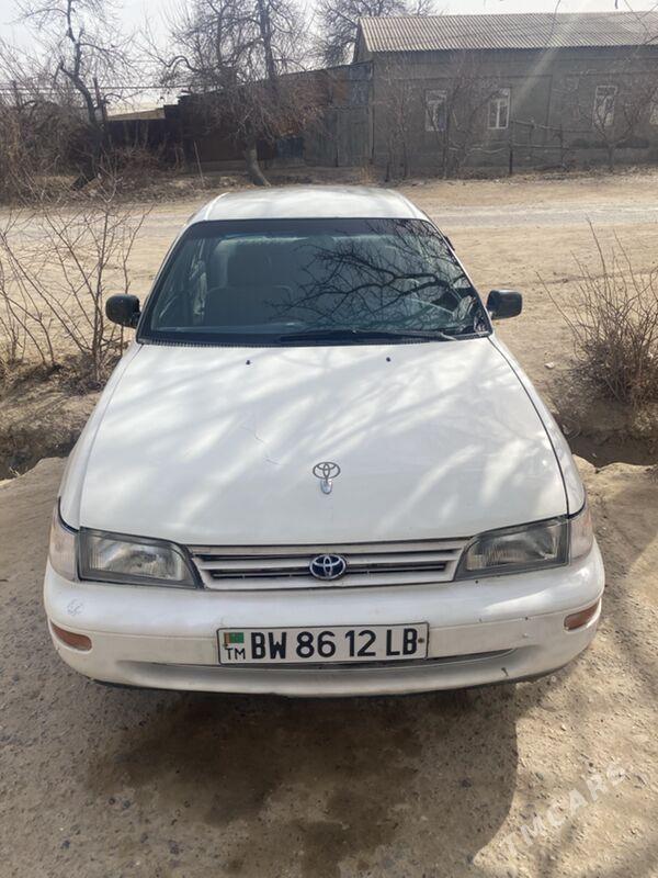Toyota Corolla 1997 - 27 000 TMT - Saýat - img 1