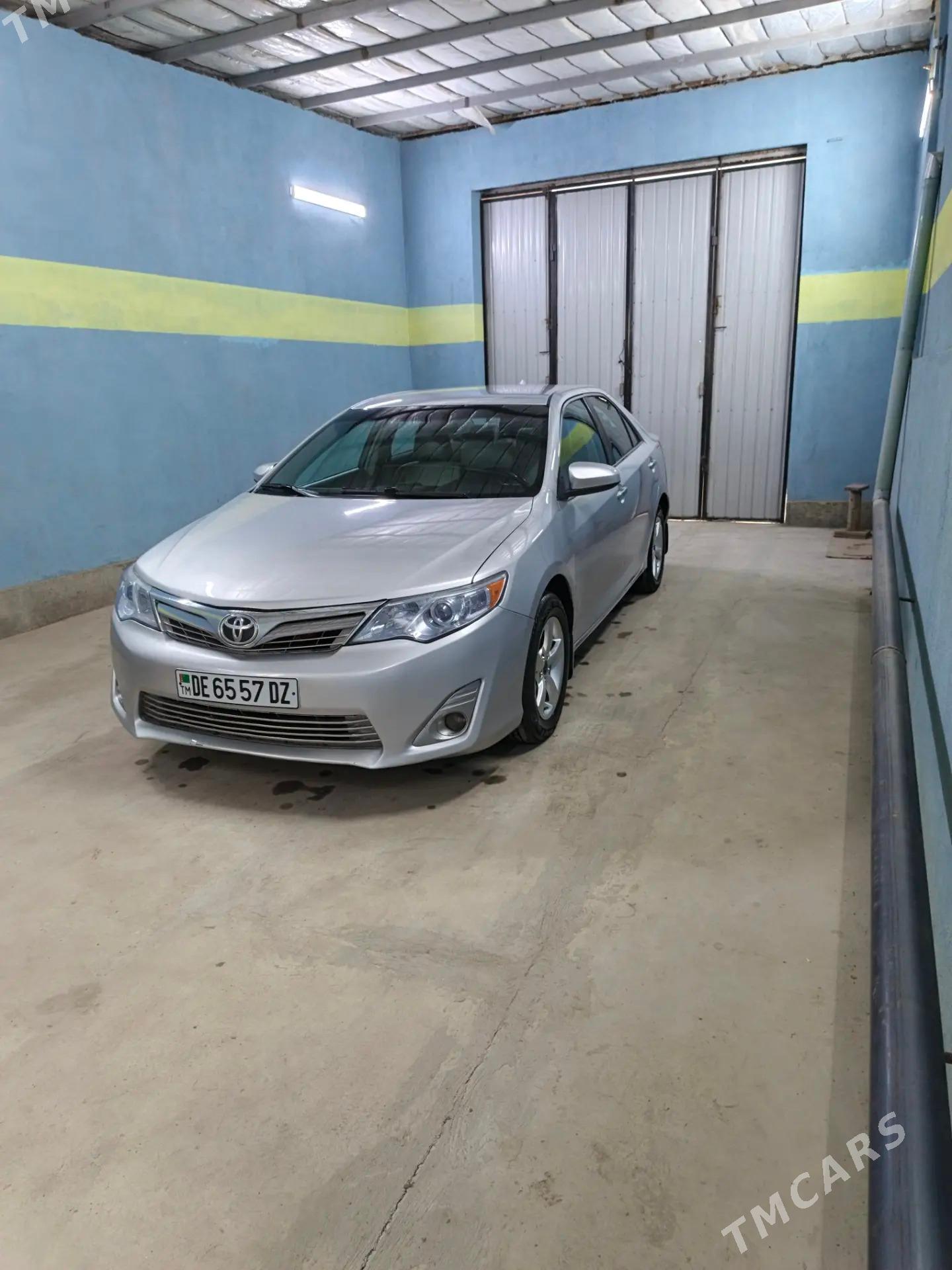 Toyota Camry 2014 - 230 000 TMT - Gurbansoltan Eje - img 1