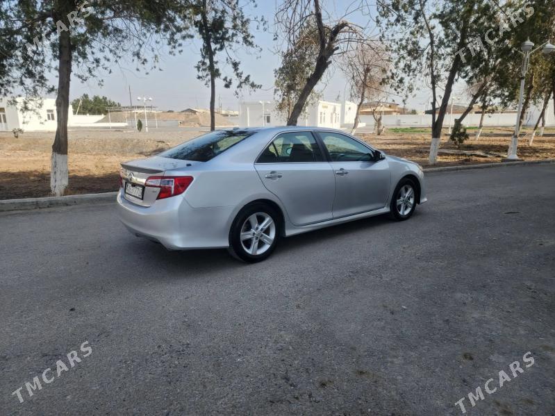 Toyota Camry 2013 - 250 000 TMT - Dänew - img 1