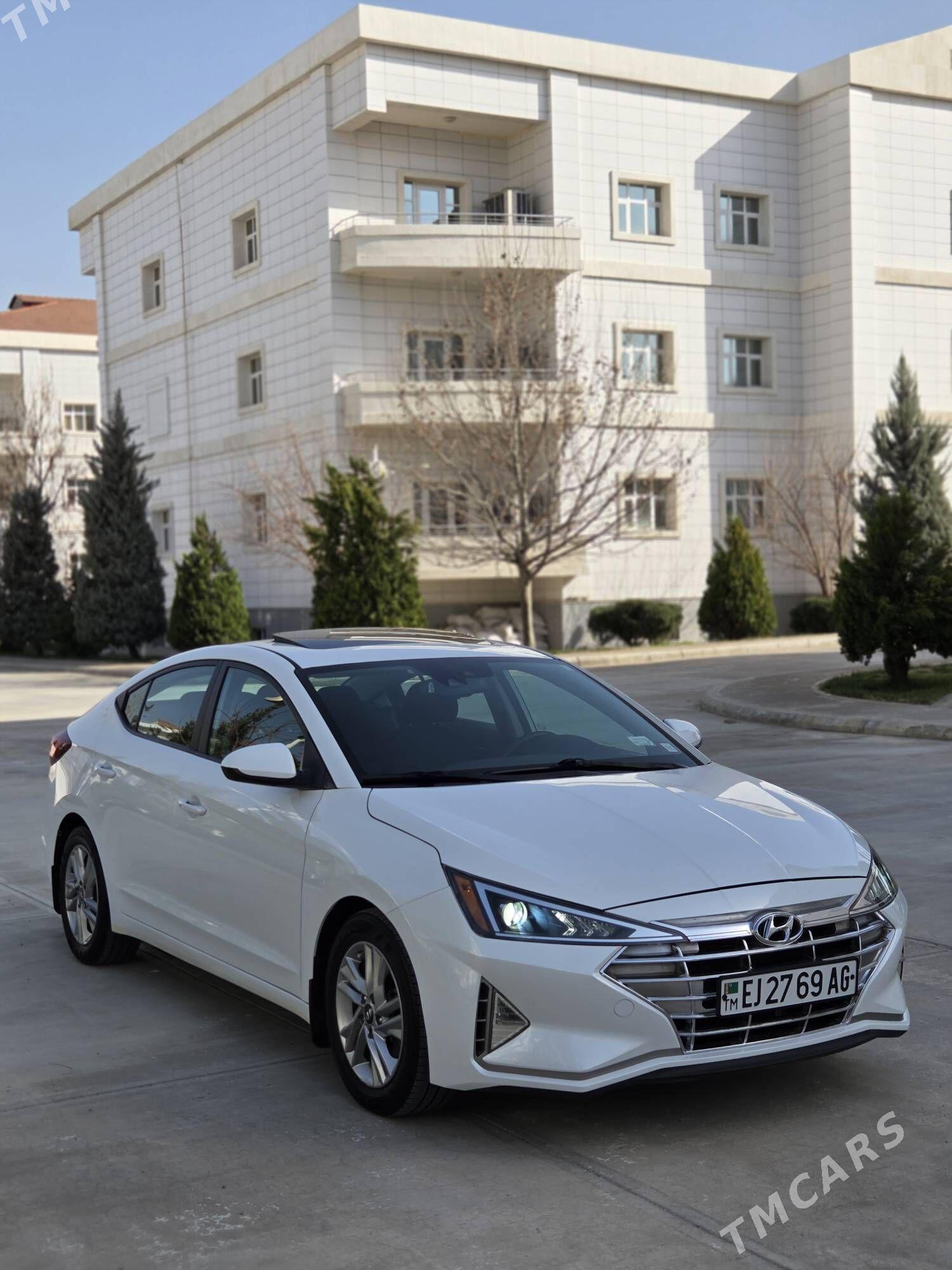 Hyundai Elantra 2020 - 245 000 TMT - 15-nji tapgyr - img 1