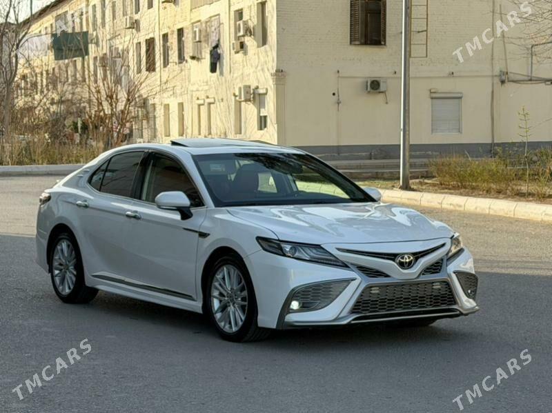 Toyota Camry 2023 - 435 000 TMT - Ашхабад - img 1