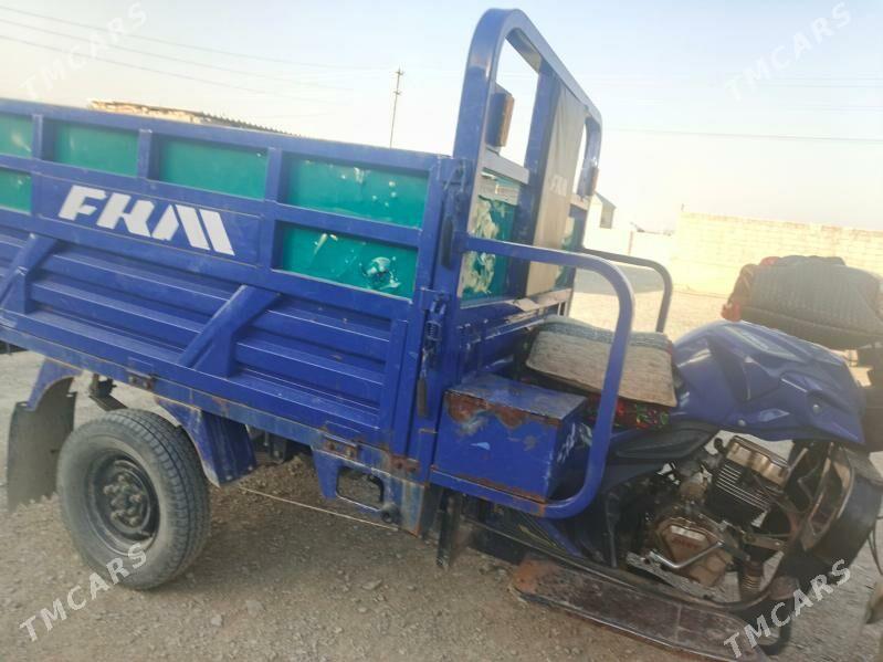 Fekon FK150-8G 2022 - 23 000 TMT - Bäherden - img 1
