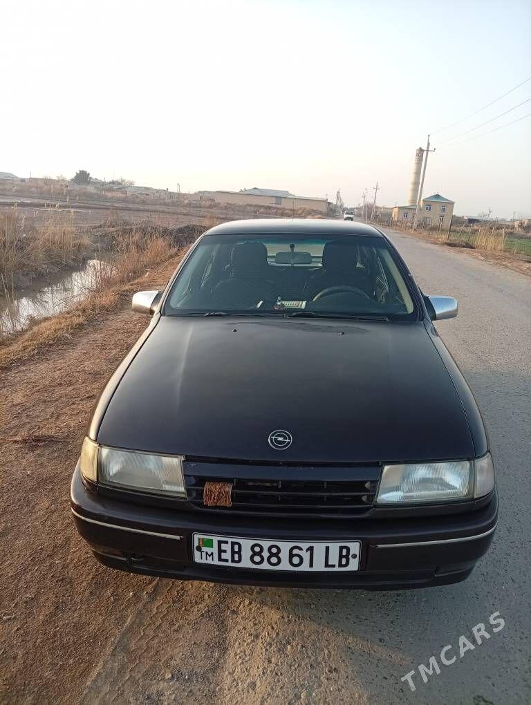 Opel Vectra 1992 - 65 000 TMT - Чарджоу - img 1