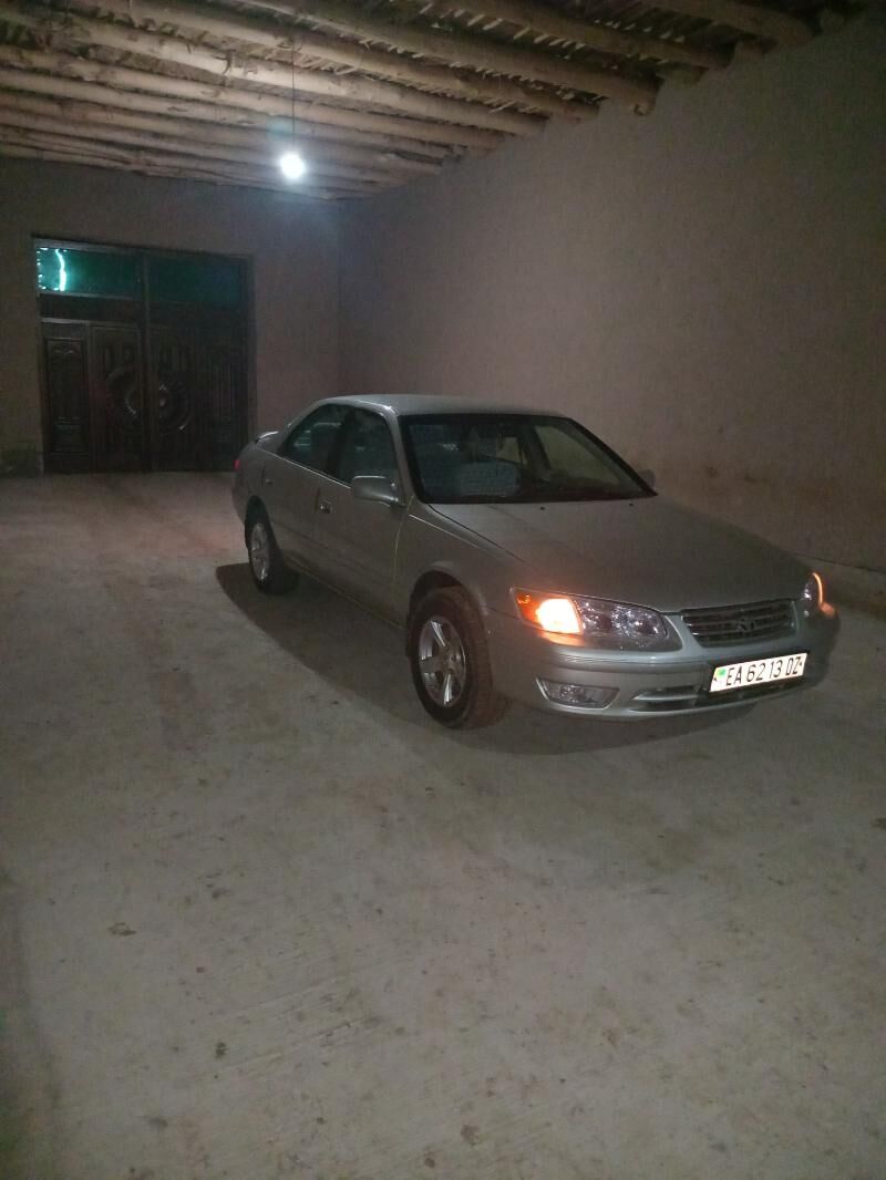 Toyota Camry 2001 - 165 000 TMT - Köneürgenç - img 1