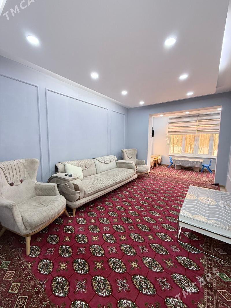 EVRO 11MKR 1ET 2 KOM TAYAR JAY - 11 мкр - img 1