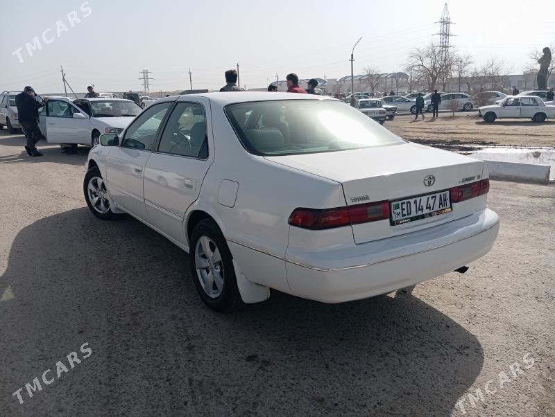 Toyota Camry 1998 - 130 000 TMT - Tejen - img 1
