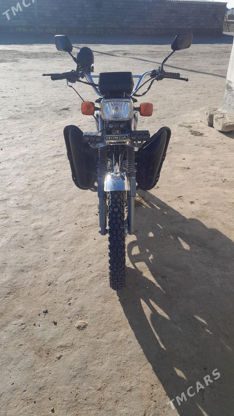 Fekon FK200-14G 2025 - 14 000 TMT - Etrek - img 1