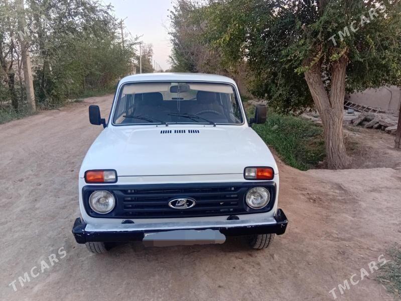 Lada Niva 2005 - 60 000 TMT - етр. Туркменбаши - img 1