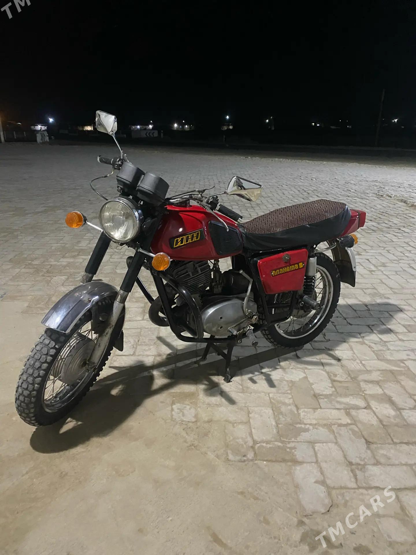 Iž Planeta 5 2025 - 11 000 TMT - Гарабекевюл - img 1