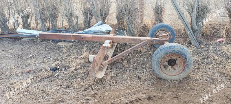 yer tekizleyan - Gubadag - img 1