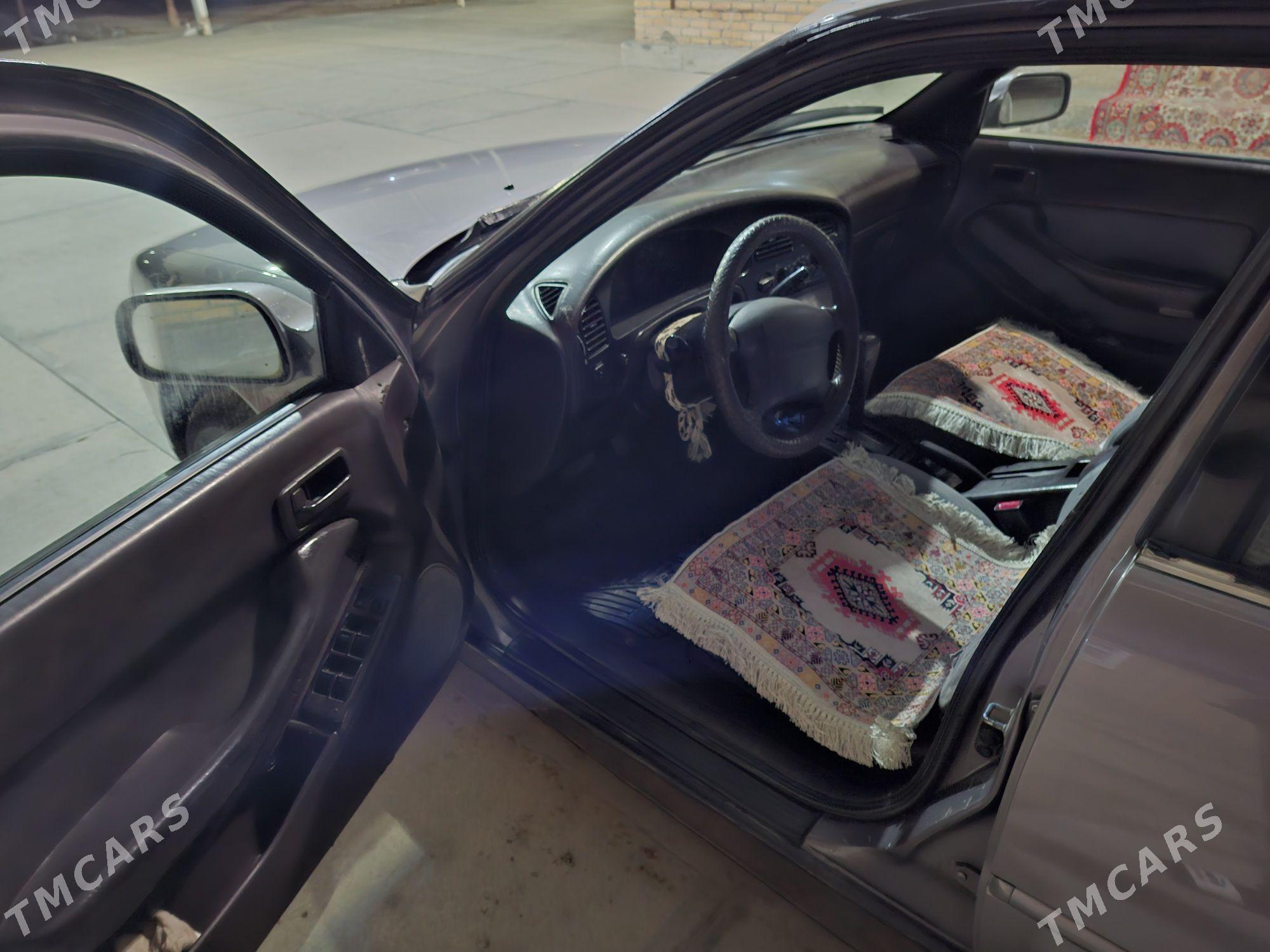 Toyota Camry 1993 - 120 000 TMT - Мары - img 1