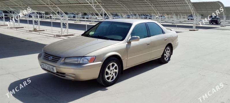 Toyota Camry 1997 - 125 000 TMT - Байрамали - img 1