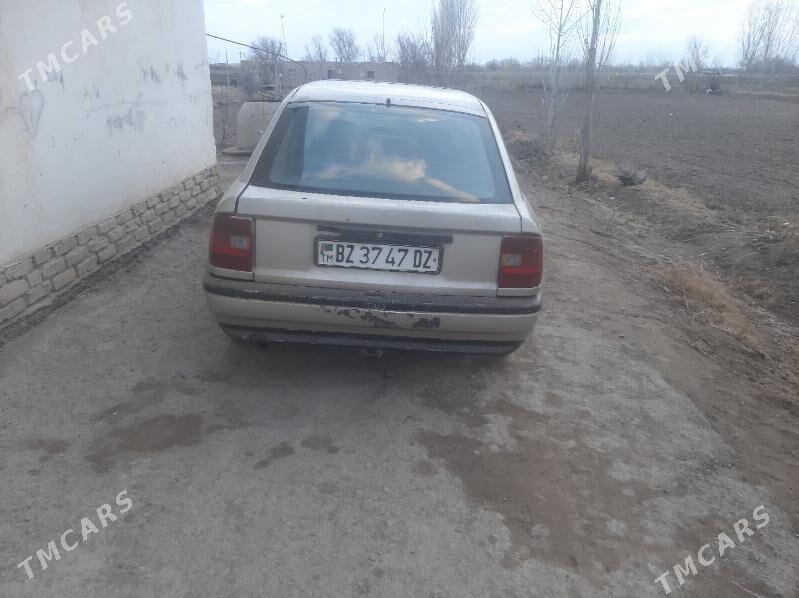 Opel Vectra 1991 - 20 000 TMT - Gubadag - img 1