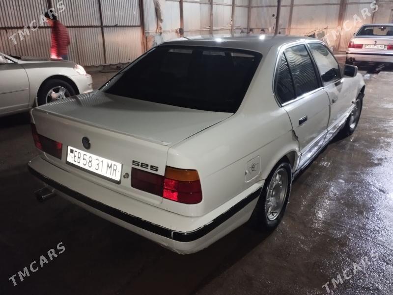 BMW 525 1992 - 50 000 TMT - Мары - img 1