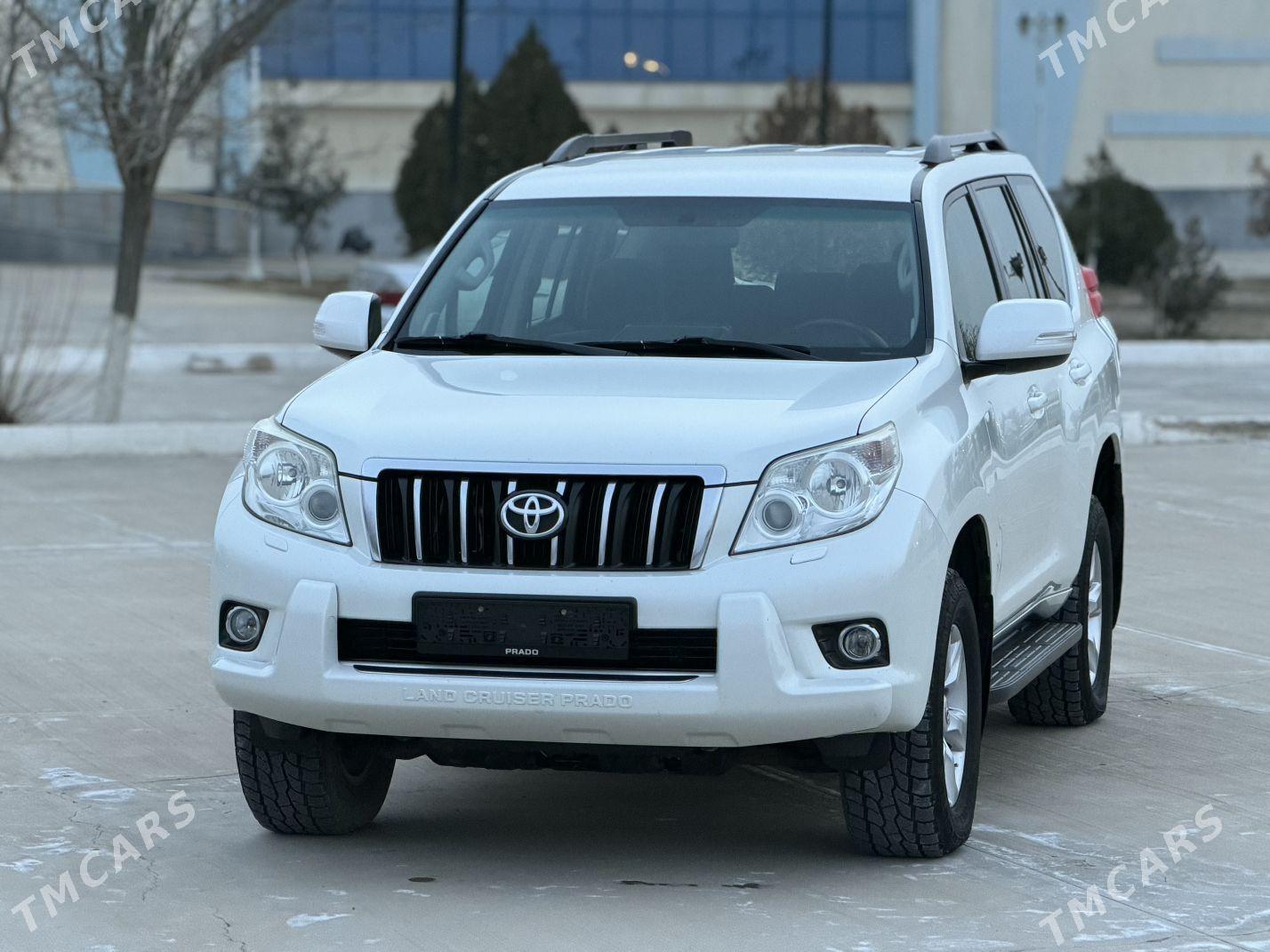 Toyota Land Cruiser Prado 2013 - 533 000 TMT - "Altyn Asyr" Gündogar bazary (Jygyllyk) - img 1