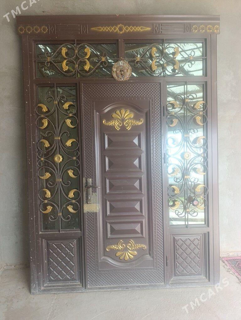 Weranda gapy - Mary - img 1