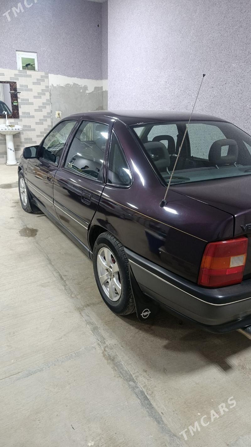 Opel Vectra 1992 - 55 000 TMT - Дянев - img 1