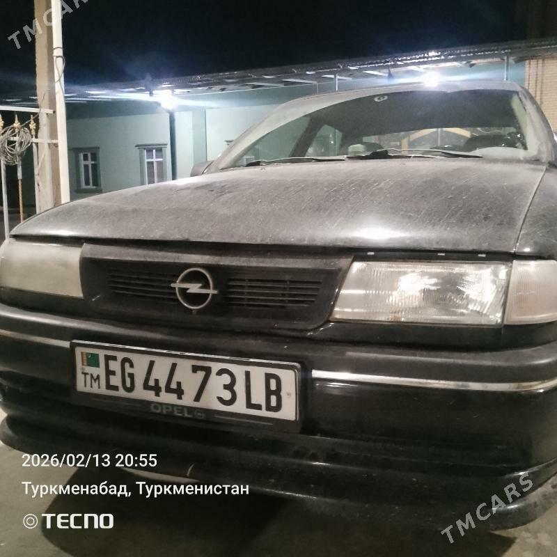 Opel Vectra 1995 - 45 000 TMT - Чарджоу - img 1