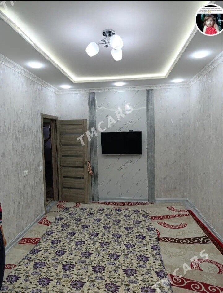 Eyesinden Gaudan W 2komn Aytak - Howdan "W" - img 1