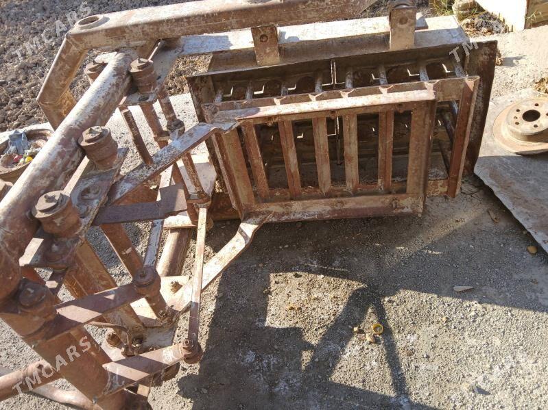 blok zarik stanok - Gurbansoltan Eje - img 1