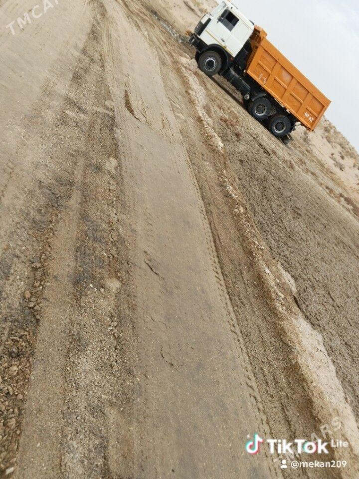 Maz Samosval 2011 - 400 000 TMT - Jebel - img 1