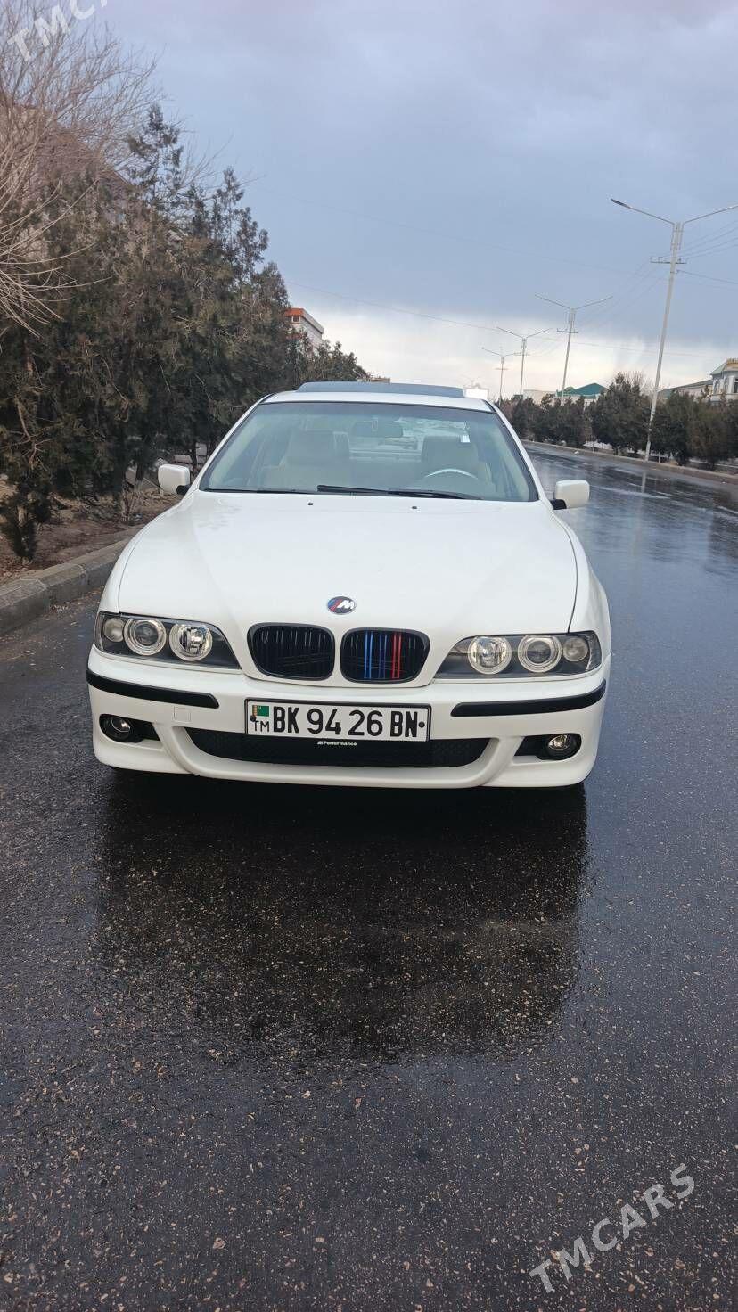 BMW E39 2001 - 120 000 TMT - Балканабат - img 1