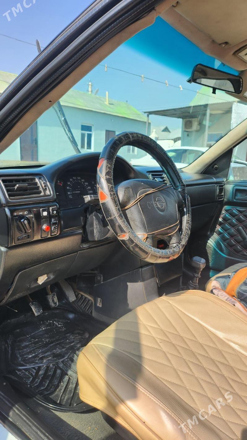 Opel Vectra 1994 - 35 000 TMT - Ашхабад - img 1