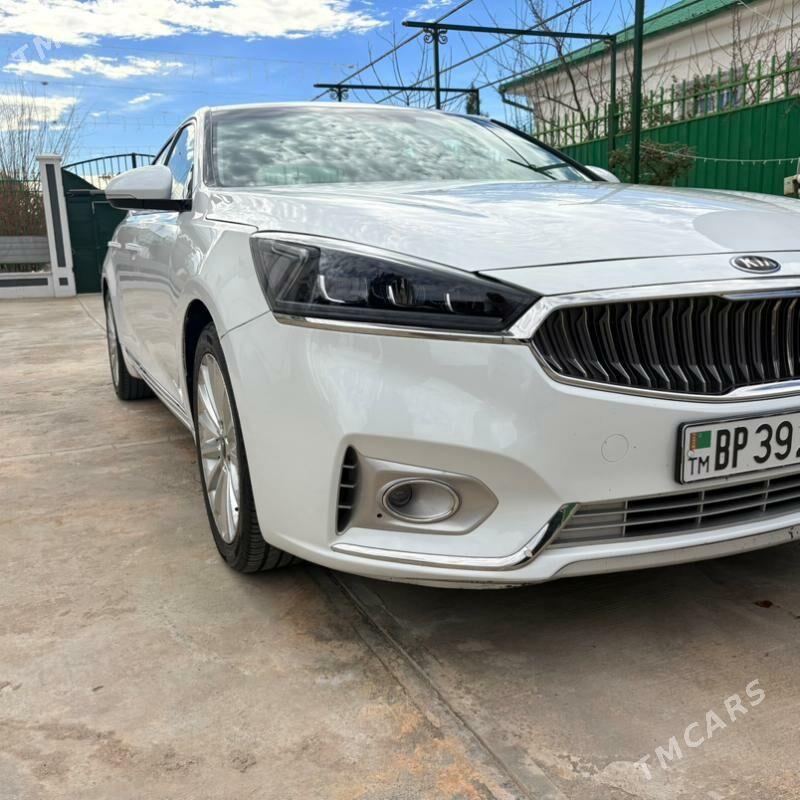 Kia Cadenza 2018 - 265 000 TMT - Тязе заман - img 1