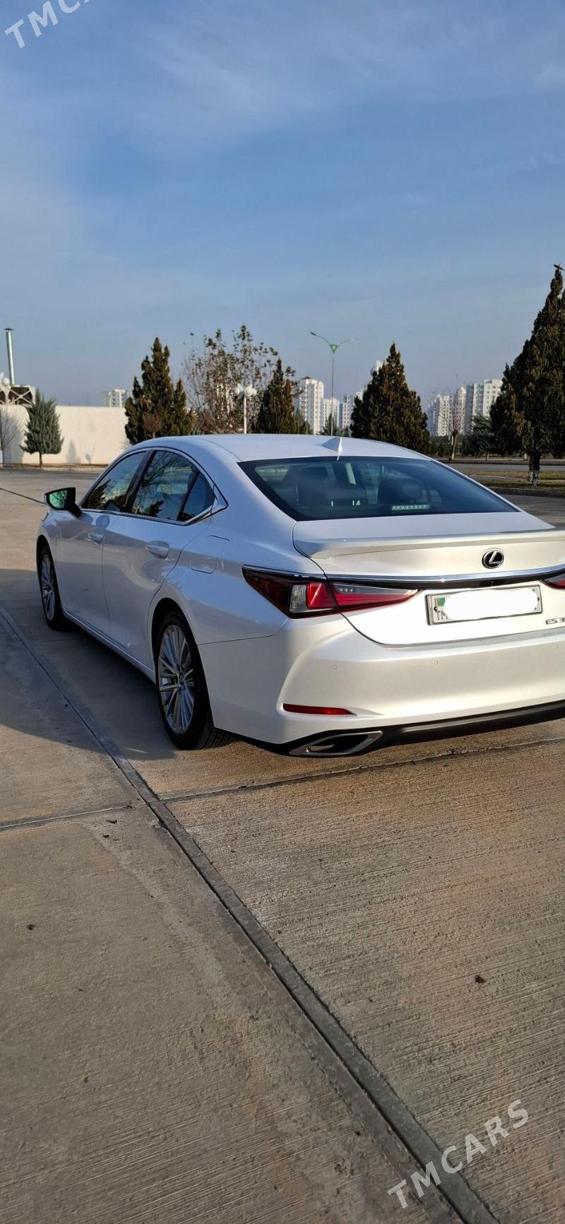 Lexus ES 350 2021 - 548 000 TMT - Änew - img 1