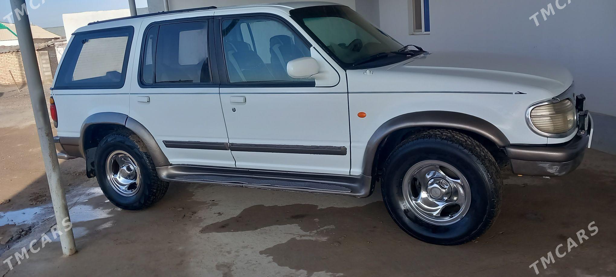 Ford Explorer 1995 - 53 000 TMT - Kaka - img 1