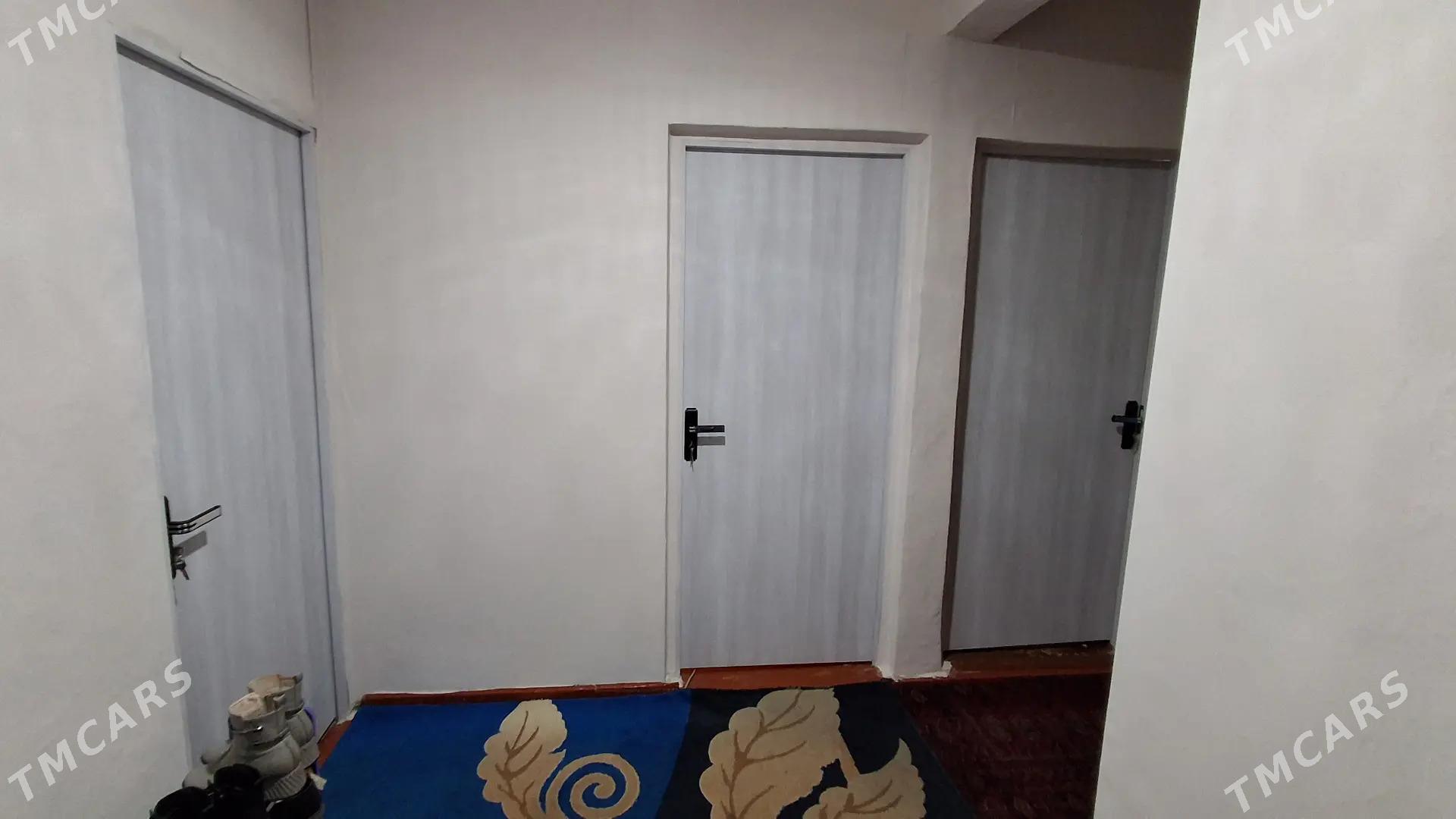 Satlyk Gawdan W 3 Komnt - Howdan "W" - img 1